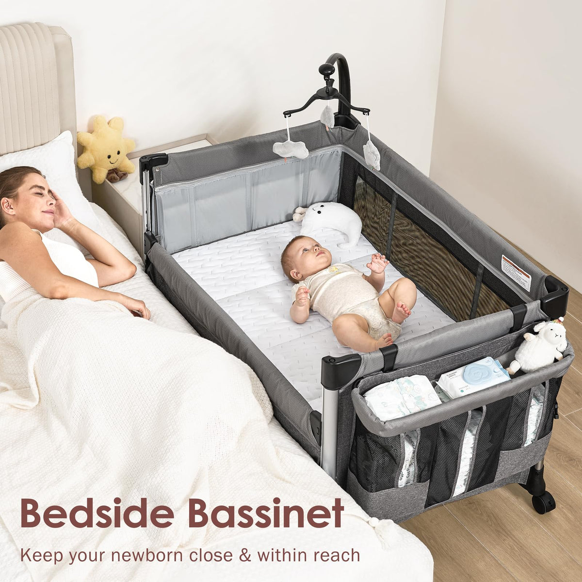 4-in-1 Baby Bassinet with Mattress and Storage Organizer L658